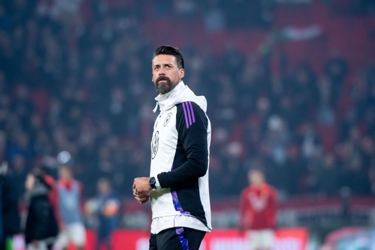 星空体育下载-瓦格纳：海因克斯是最佳教练，在他手下训练是一种福分